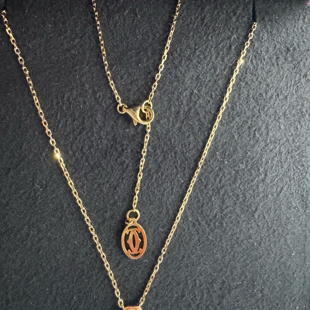 Pre-loved Authentic Cartier Damour Diaman Legend
Heart Diamond Necklace - Picture 4 of 5